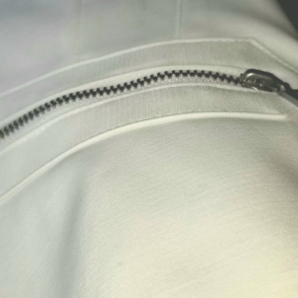 Calvin Klein Blazer - Picture 9 of 9